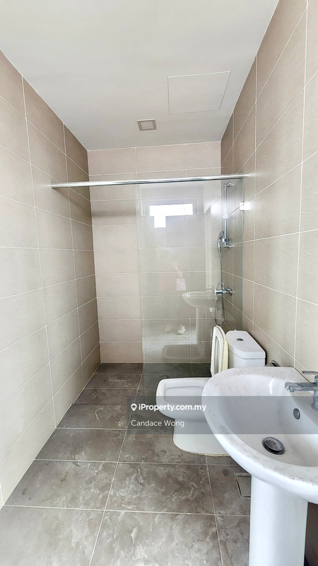 Rumah Berkembar untuk Dijual di Taman Villa Perdana, Kajang oleh Candace Wong - iProperty.com.my