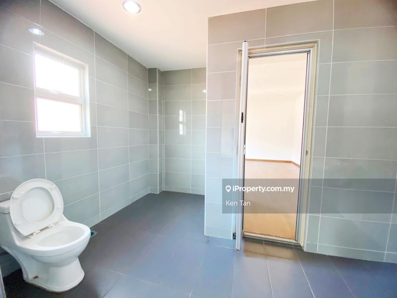 Bungalow House for Sale in Sunway Damansara, Kota Damansara by Ken Tan - iProperty.com.my