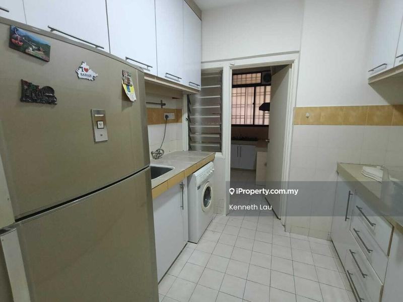 Apartment untuk Disewa di Anjung Hijau (Greenfields) oleh Kenneth Lau - Kitchen - iProperty.com.my
