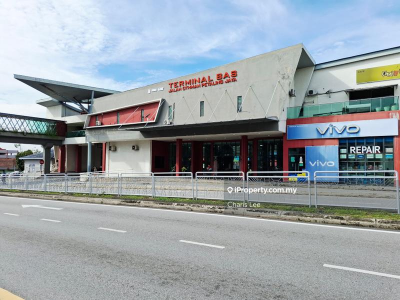 Kedai untuk Dijual di Seksyen 1, Petaling Jaya oleh Charis Lee - iProperty.com.my