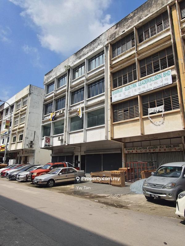 Kilang Teres untuk Dijual di Sungai Besi, Kuala Lumpur oleh Yw Tan - iProperty.com.my