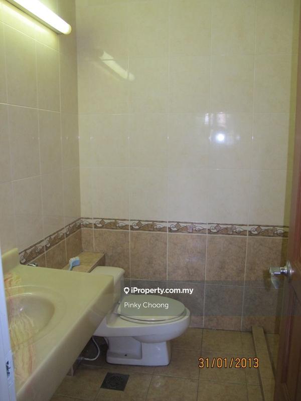 Rumah Berangkai 2.5 Tingkat untuk Dijual di Bandar Sri Damansara, Selangor oleh Pinky Choong - iProperty.com.my