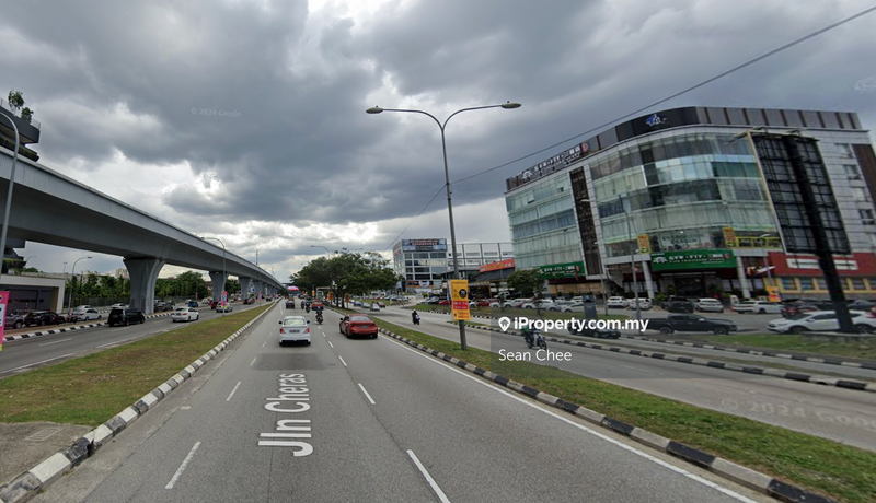 For Rent - Jalan Cheras 16200sq.ft Big Built up Space