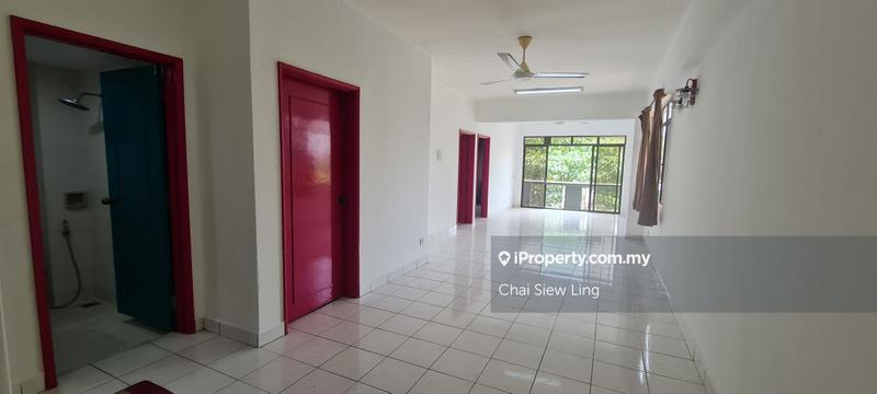 For Sale - Mutiara Serdang (Turf View)