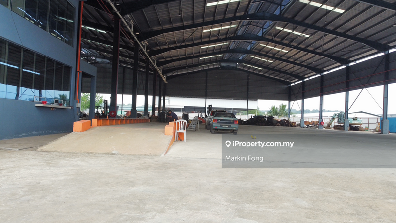 Gudang untuk Disewa di 𝑷𝒆𝒓𝒊𝒏𝒅𝒖𝒔𝒕𝒓𝒊 𝑫𝒂𝒎𝒂𝒏𝒔𝒂𝒓𝒂, Kuantan oleh Markin Fong - iProperty.com.my