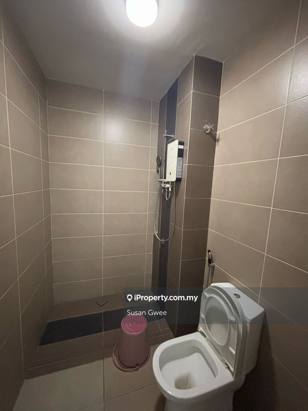 3-storey Terraced House for Sale in 402a6, Telok Panglima Garang by Susan Gwee - iProperty.com.my