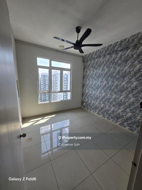 Kediaman Servis untuk Dijual di Parkland Residence oleh Catherine Soh - iProperty.com.my
