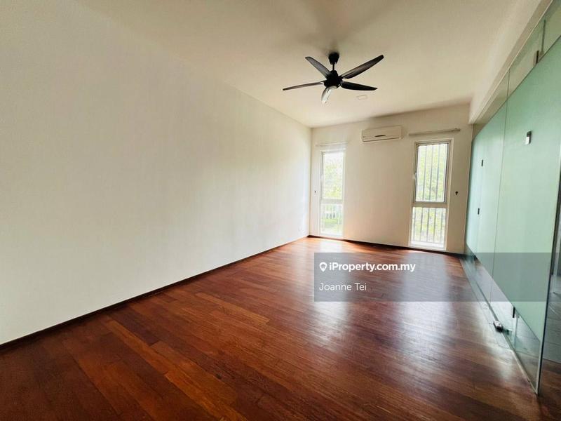 Bungalow House for Sale in Lakefront Villa, Cyberjaya by Joanne Tei - iProperty.com.my