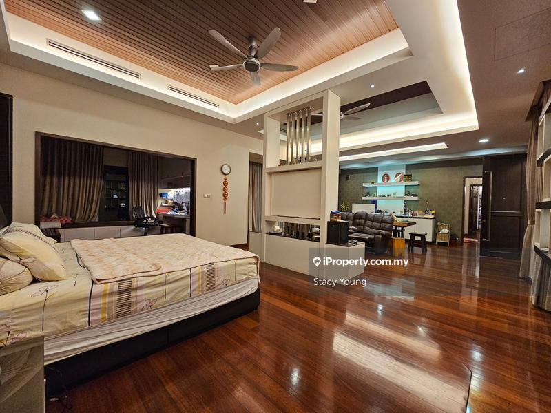 Bungalow House for Sale in Taman Bukit Serdang, Seri Kembangan by Stacy Young - iProperty.com.my