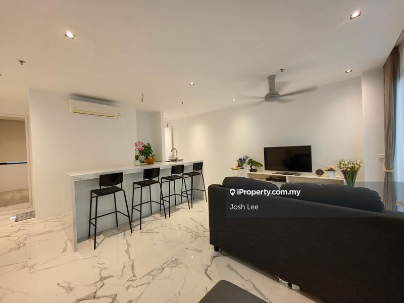 For Sale - Lumi Tropicana