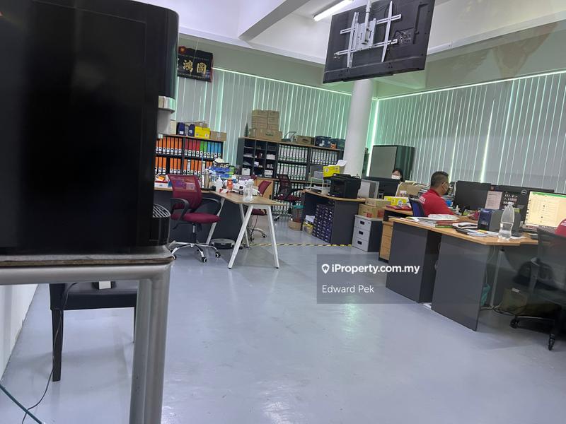 Kilang Berkembar untuk Dijual di Seksyen 33, Shah Alam oleh Edward Pek - iProperty.com.my
