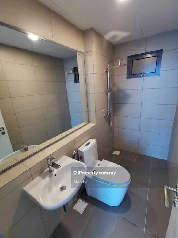 Condominium for Sale in Lakefront Residence by Alan Lai - iProperty.com.my