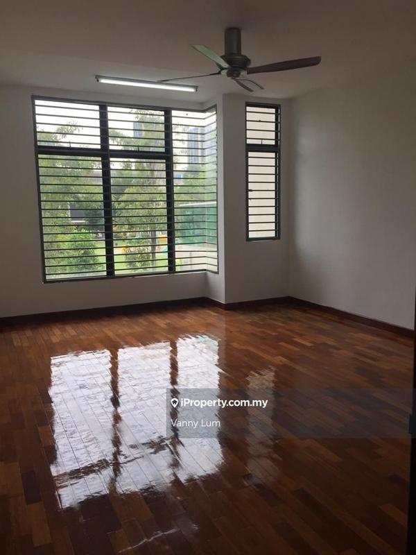 2.5-storey Terraced House for Sale in Bandar Puteri Puchong, Puchong by Vanny Lum - iProperty.com.my