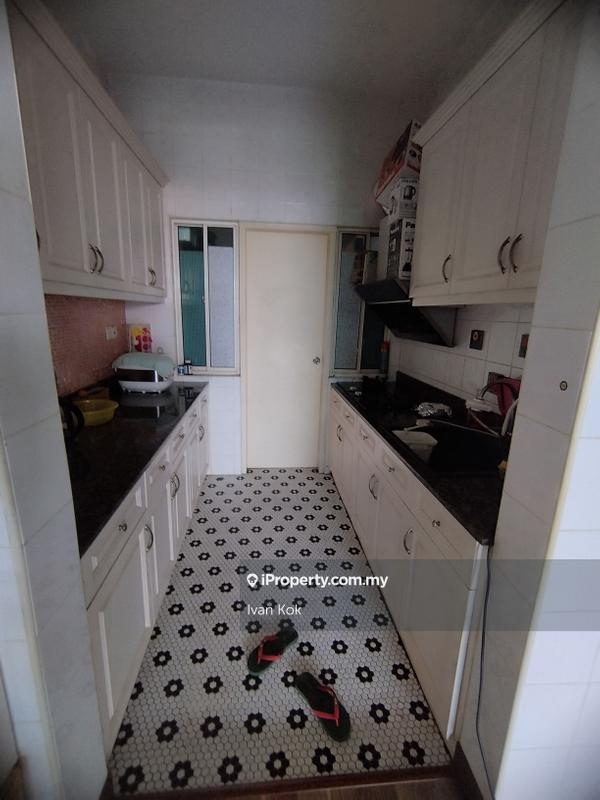Condominium for Sale in Armanee Terrace by Ivan Kok - iProperty.com.my