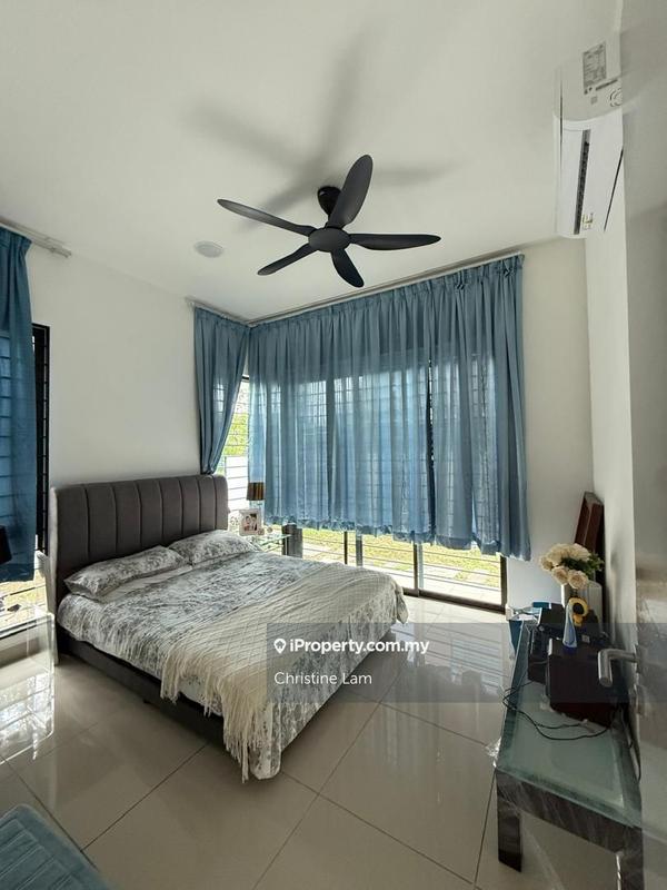 Rumah Berkembar untuk Dijual di ajqrl, Shah Alam oleh Christine Lam - iProperty.com.my