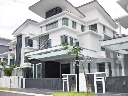 Bungalow House for Sale in Casabella, Kota Damansara, Kota Damansara by Ken Tan - iProperty.com.my
