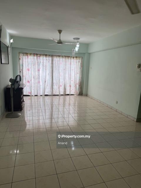 Condominium for Sale in Vista Komanwel C by Anand - iProperty.com.my
