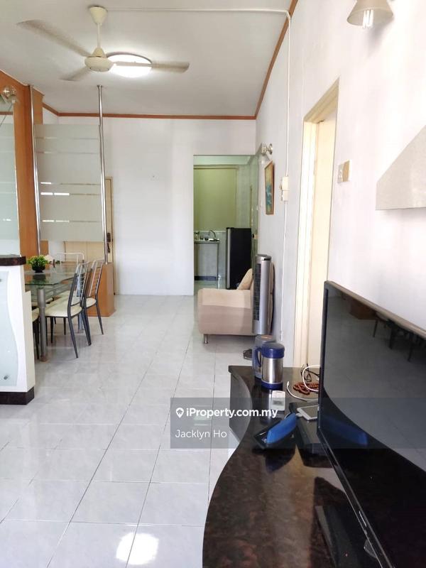 Condominium for Sale in Eden Seaview Condominium by Jacklyn Ho - iProperty.com.my