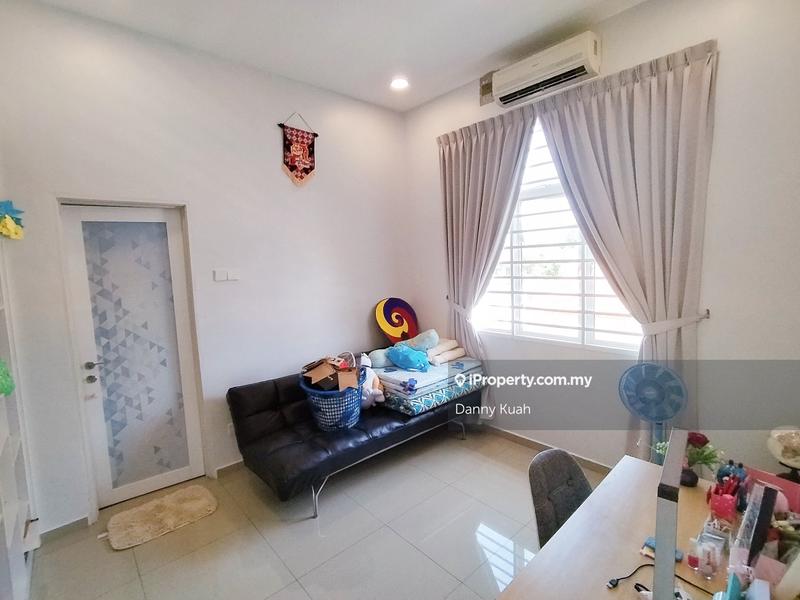 Bungalow House for Sale in Ujong Pasir, Melaka by Danny Kuah - iProperty.com.my