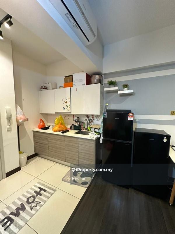 For Rent - 28 Boulevard