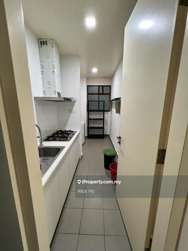 Kediaman Servis untuk Dijual di Isola oleh Alice Ho - iProperty.com.my