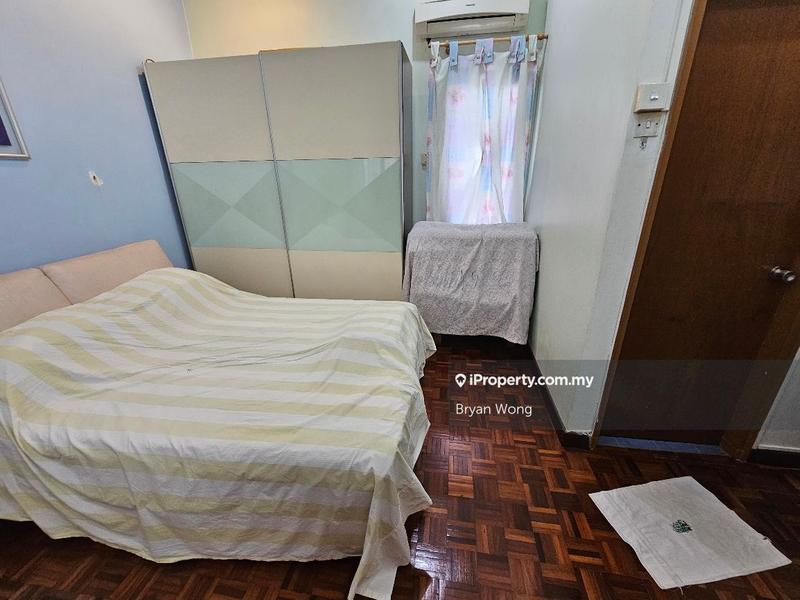 Semi-Detached House for Sale in Damansara Jaya, Petaling Jaya by Bryan Wong - iProperty.com.my