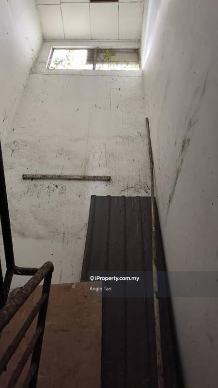 Kedai untuk Dijual di Pulau Indah, Klang oleh Angie Tan - iProperty.com.my