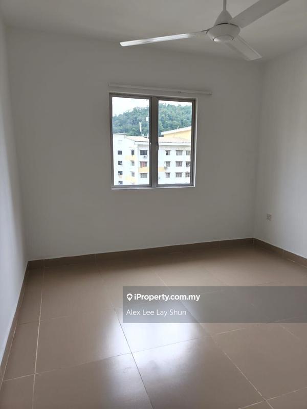 For Sale - Flora Damansara Apartment