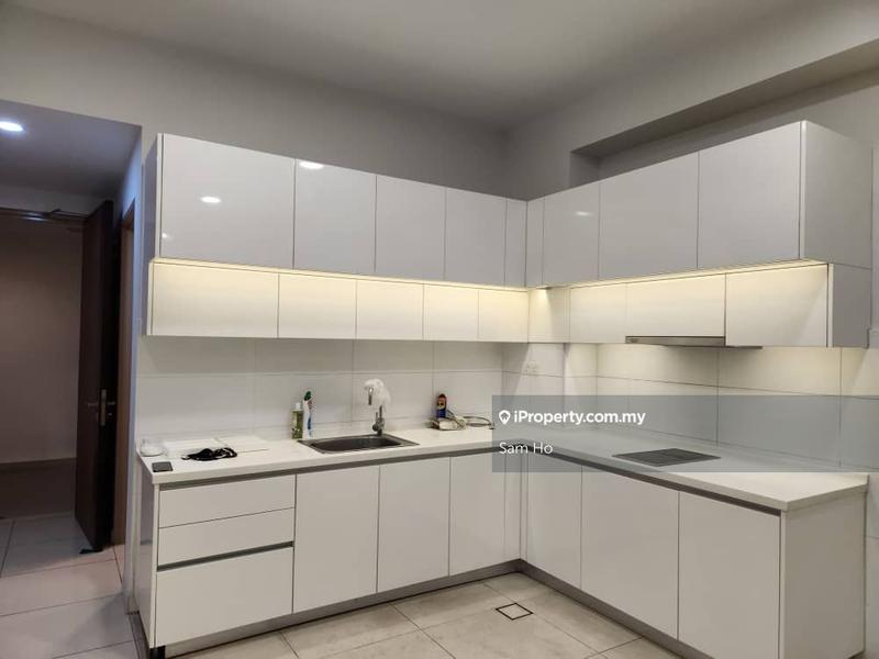 Service Residence for Sale in Putra Residence by Sam Ho - iProperty.com.my