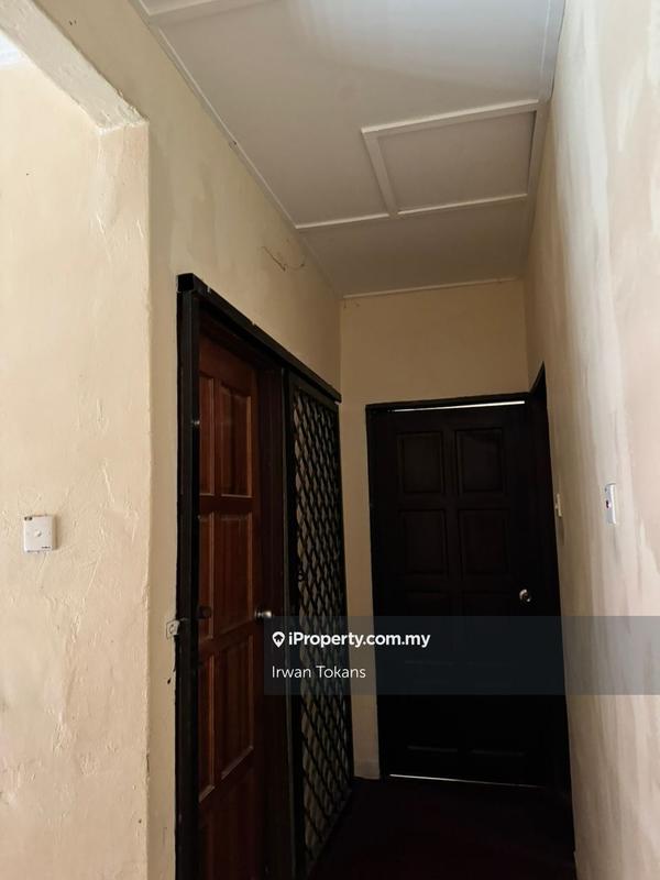 Rumah Berkembar untuk Dijual di Taman Desa Seroja, Kajang oleh Irwan Tokans - iProperty.com.my
