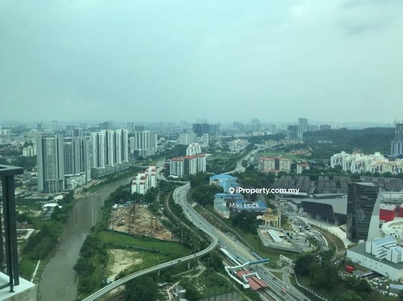 Kediaman Servis untuk Dijual di Vogue Suites One oleh Miki Lock - iProperty.com.my