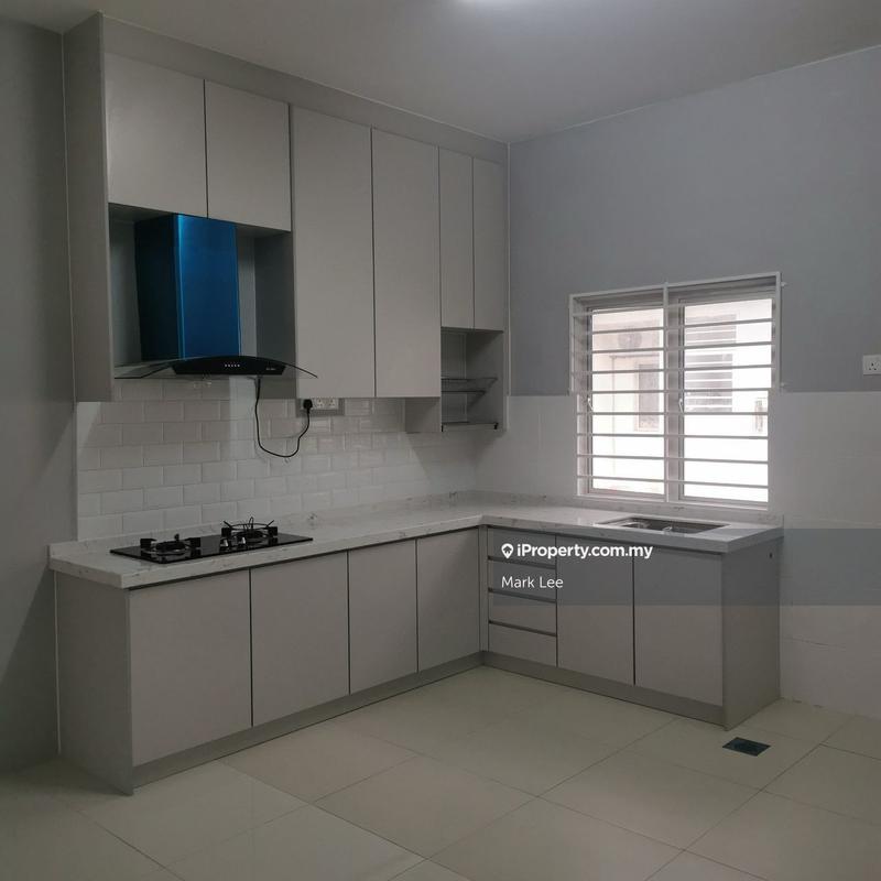 Rumah Berangkai 2 Tingkat untuk Dijual di Cybersouth, Dengkil oleh Mark Lee - iProperty.com.my
