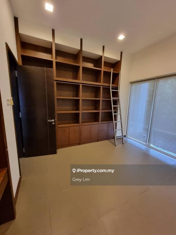 Bungalow House for Sale in Federal Hill, Bangsar by Grey Lim - iProperty.com.my