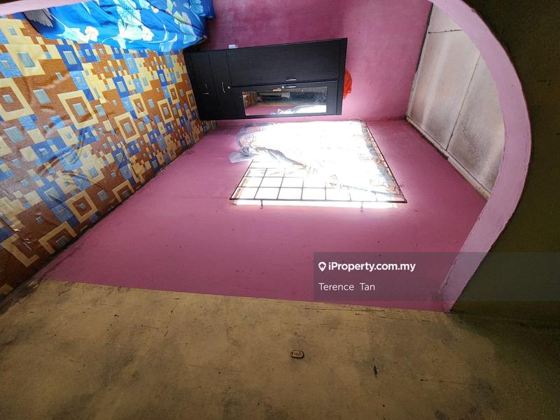 Rumah Berangkai 2 Tingkat untuk Dijual di Taman Air Biru, Pasir Gudang oleh Terence Tan - iProperty.com.my