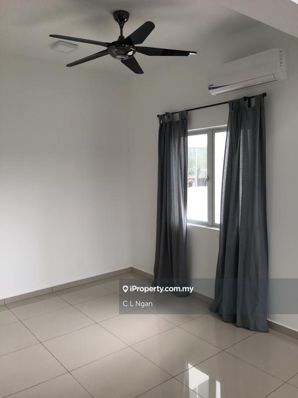 Service Residence for Sale in Jadite Suites by C L Ngan - iProperty.com.my
