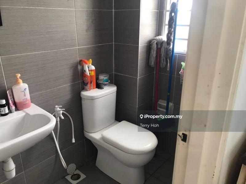 2-storey Terraced House for Sale in Taman Dato Demang, Seri Kembangan by Terry Hoh - iProperty.com.my