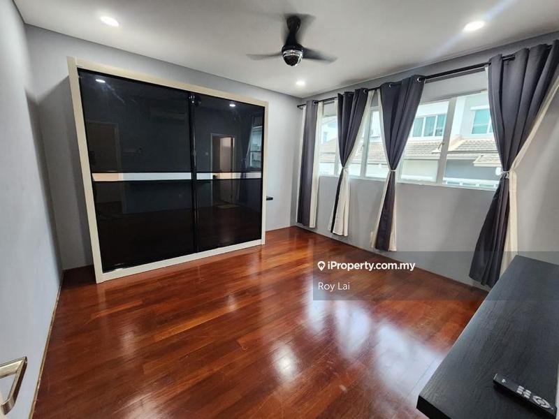 Rumah Berkembar untuk Disewa di Sungai Long, Bandar Sungai Long oleh Roy Lai - iProperty.com.my