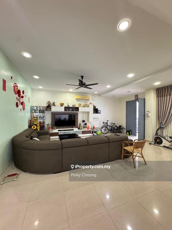 Rumah Berkembar untuk Dijual di Valencia, Sungai Buloh oleh Pinky Choong - iProperty.com.my