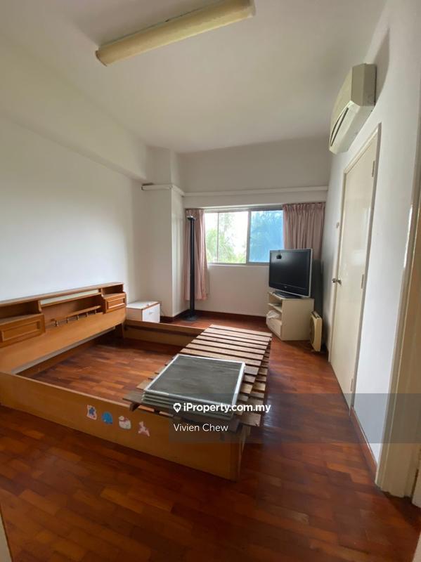 For Sale - 1 Persiaran Gurney