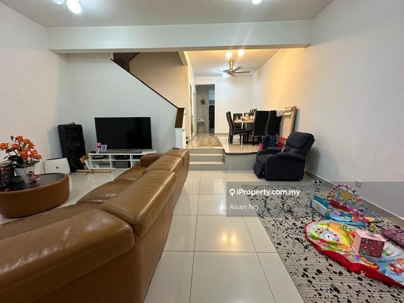 Rumah Teres 2-Tingkat untuk Dijual di Bandar Sungai Long, Selangor oleh Aivan Ng - iProperty.com.my
