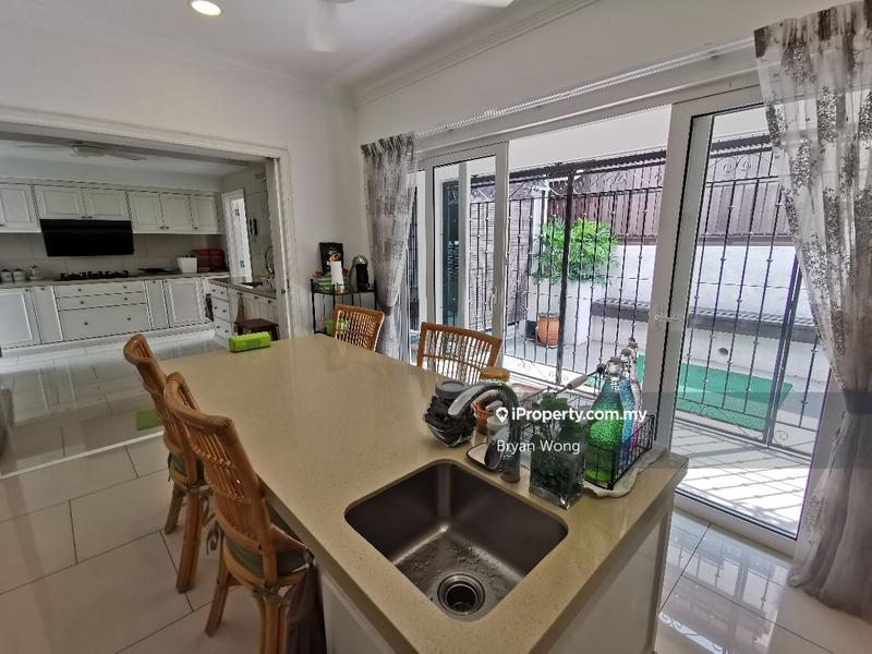 Rumah Berkembar untuk Dijual di Petaling Jaya, Selangor oleh Bryan Wong - iProperty.com.my