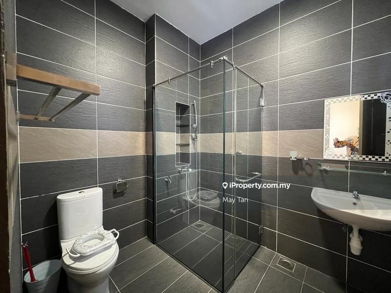 Rumah Berkembar untuk Dijual di Taman Kluang Indah, Kluang oleh May Tan - iProperty.com.my