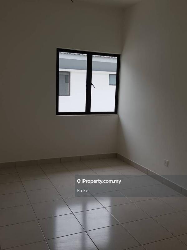 Rumah Teres 2-Tingkat untuk Dijual di M Residence 2 Alpine, Rawang oleh Ka Ee - iProperty.com.my
