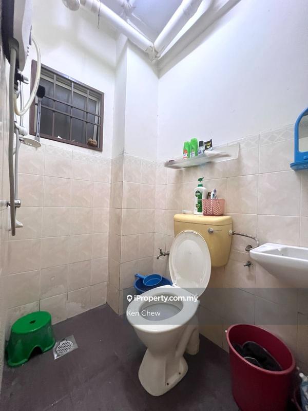 Pangsapuri untuk Dijual di Pandan Court oleh Ken Chew - iProperty.com.my