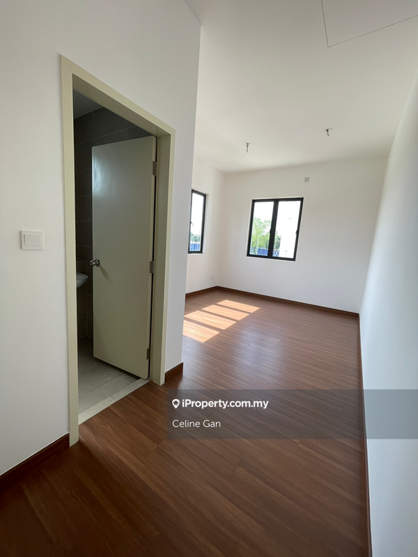 Rumah Teres 2-Tingkat untuk Dijual di Setia Indah, Setia Alam oleh Celine Gan - iProperty.com.my