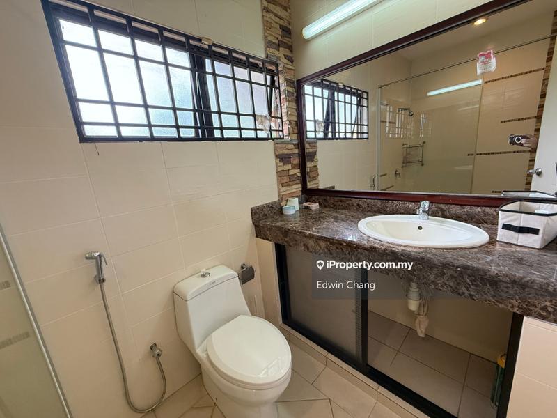 Rumah Berkembar untuk Dijual di Bandar Kinrara Seksyen 6, Bandar Kinrara oleh Edwin Chang - iProperty.com.my