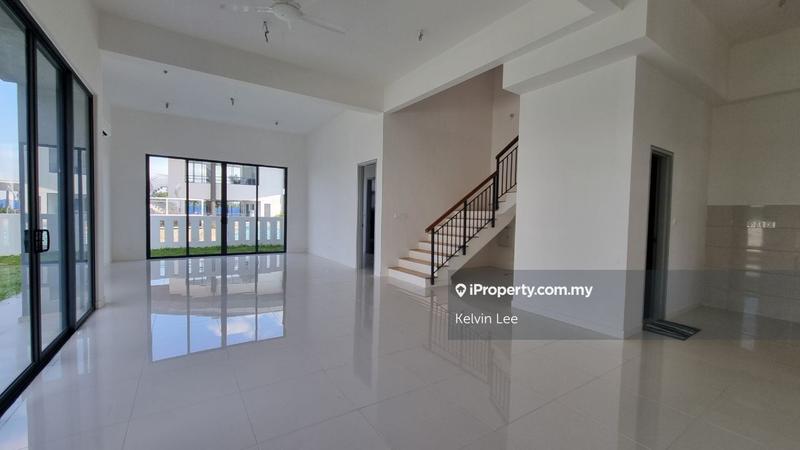 Rumah Berkembar untuk Dijual di Kwasa Damansara, Petaling Jaya oleh Kelvin Lee - iProperty.com.my