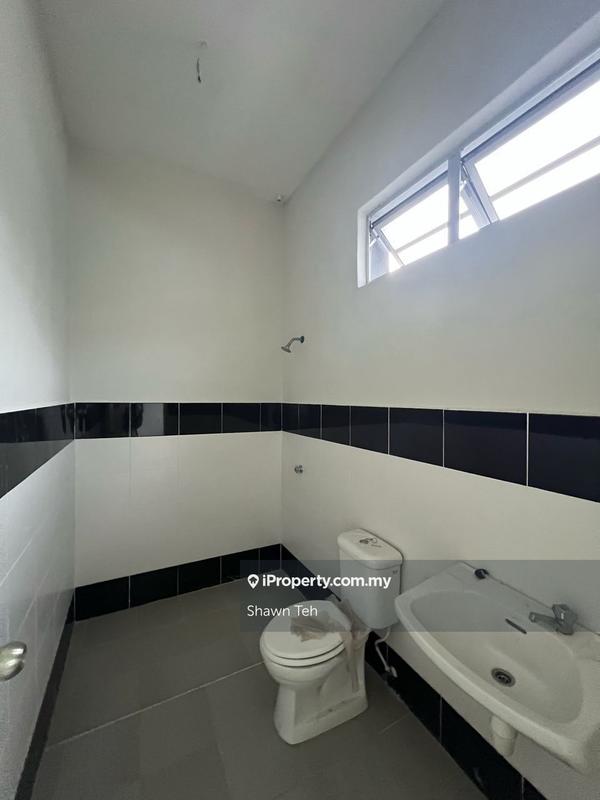 Semi-Detached House for Sale in Taman Limbongan Jaya, Klebang by Shawn Teh - iProperty.com.my