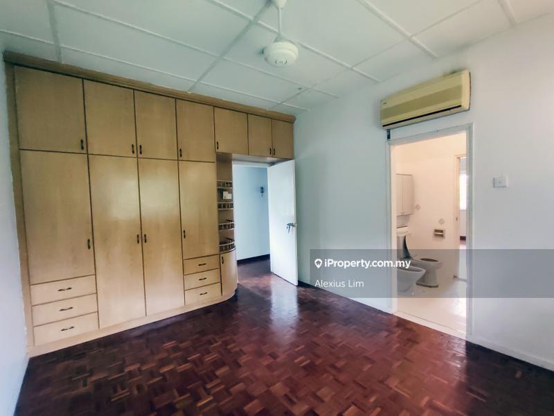 Bungalow House for Sale in Taman Bukit Tiram, Ulu Tiram by Alexius Lim - iProperty.com.my
