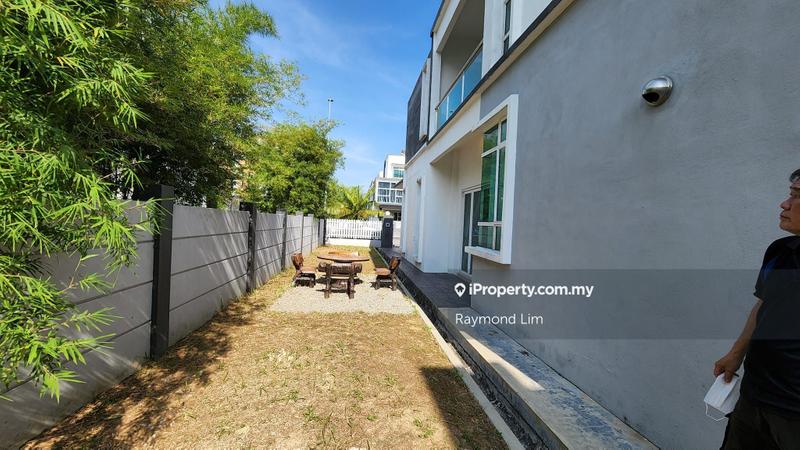 Semi-Detached House for Sale in Taman Klebang Utama, Melaka City by Raymond Lim - iProperty.com.my